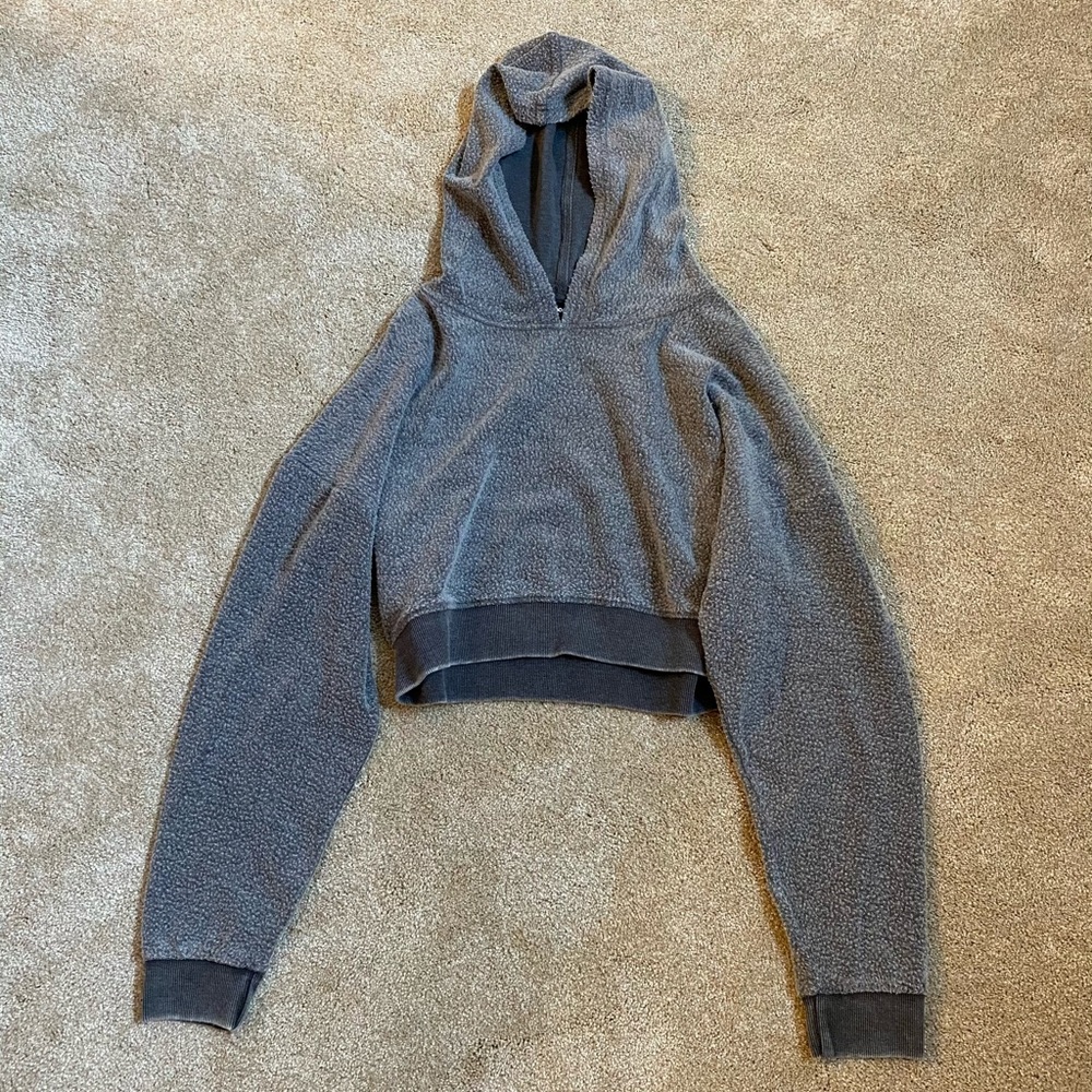 Cropped Hoodie